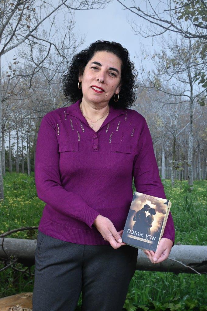 אסתר בן שמחון צילום אולפני חובב